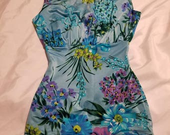 Vintage 40's or 50's Pinup Floral Swimsuit