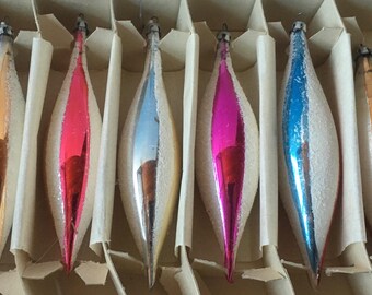 Set of 6 Poland Vintage Long White Mica Striped Teardrop Christmas Tree Ornaments
