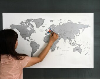Scratch-off World Map Poster Silver Gold