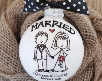 Wedding Gift, Married Ornament, Bride Groom Gift, Gift for the Couple, Personalized Married Ornament, Just Married Gift, Personalized Gift