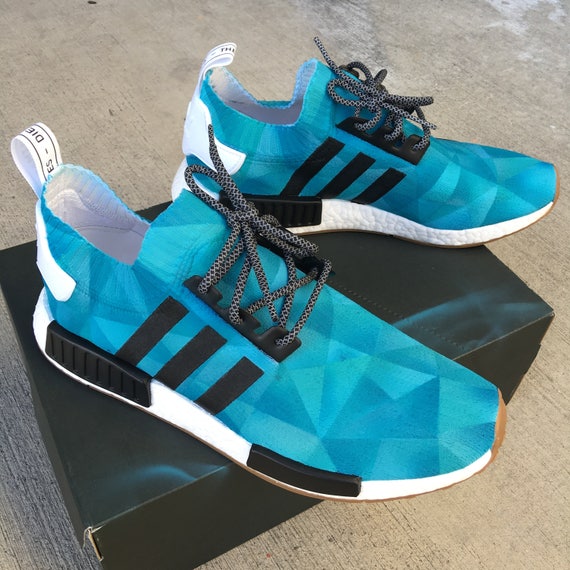 adidas nmd r2 vernice prezzo