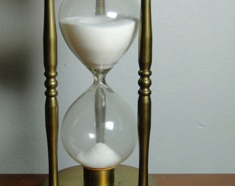 Vintage Brass Timer - 6 1/4" Tall - Great Item!