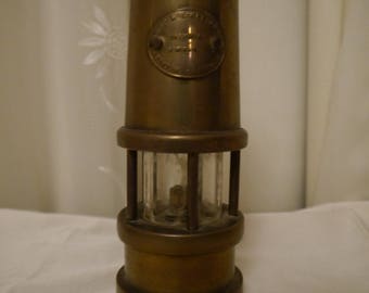 Small brass miners paraffin lamp by Hockley and limelight