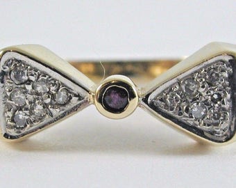 Ruby and Diamond 9ct Bow Ring 2.80g Size R