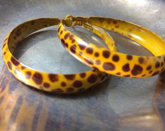 Big hoop earring fetish, ffree sex videos