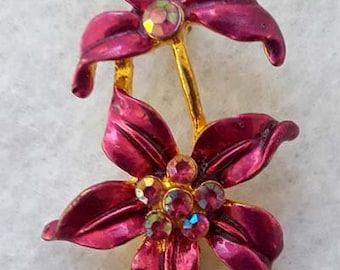 Vintage Rhinestone and Enamel Brooch