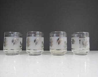 Small Silver Leaf Tumblers // Vintage Libbey Glass Silver Foliage Leaf Pattern Stacking Lowball Barware Glasses Mid Century Modern Frosted