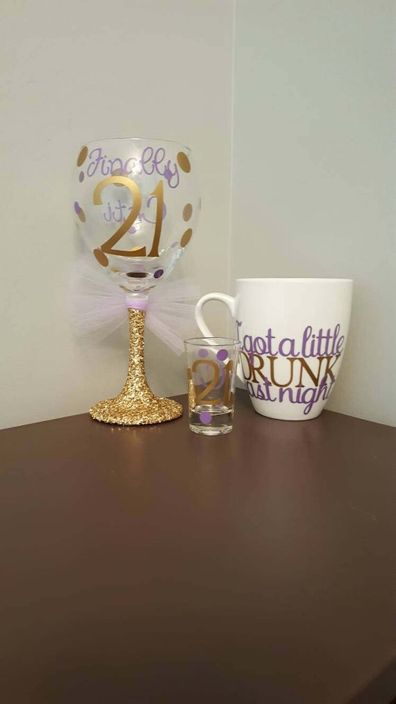 Finally 21 Birthday Glitter Stemmed Wine Glass Matching 21st