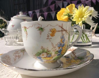 English vintage tea cup and saucer, Roslyn China Hollyhocks in the garden, 1940s fine bone china, elegant tea time cup and saucer