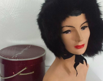 Vintage 50s Black fur hat
