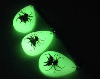 Three Glow-the-Dark Spiders Necklace
