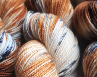Hand dyed "Appaloosa" - Gorgeous Cream, Russett with Black Speckles - Perfect for Socks, Shawls, Sweaters and so much more! A Must Have!