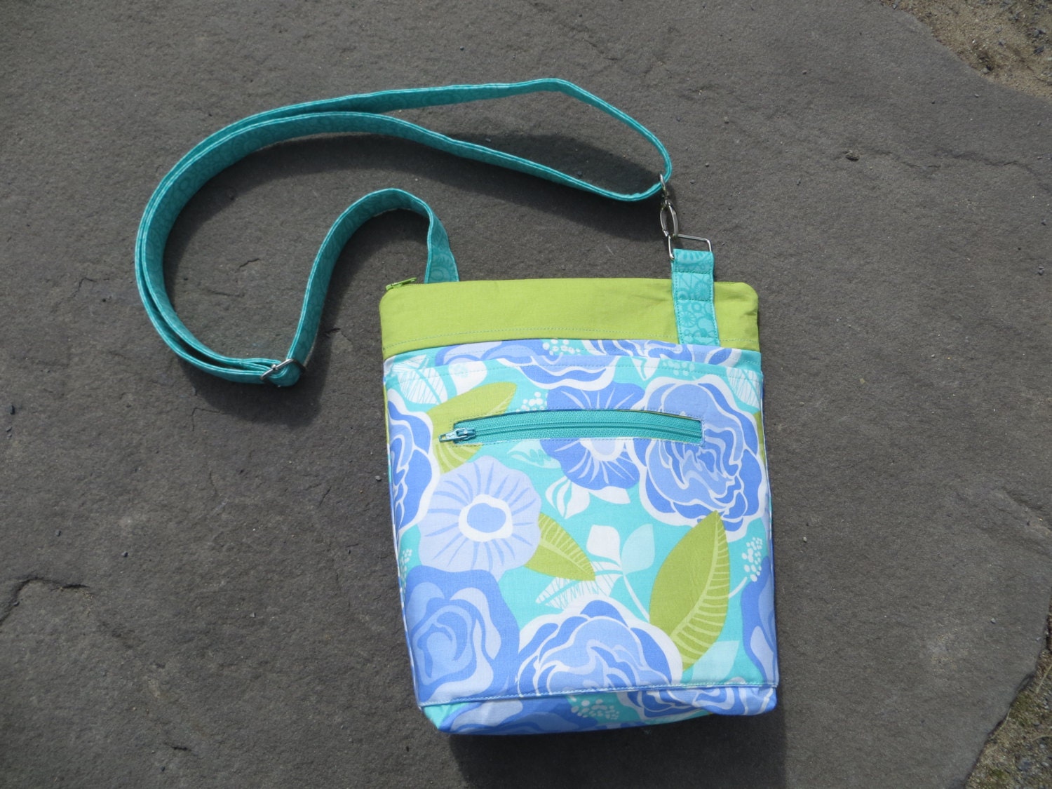 Instant Download PDF Sewing Pattern Cross Body Sling Bag