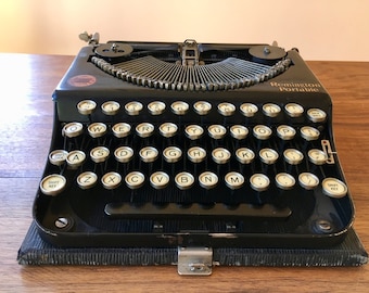 1923 Remington Portable Typewriter with Case, No 1