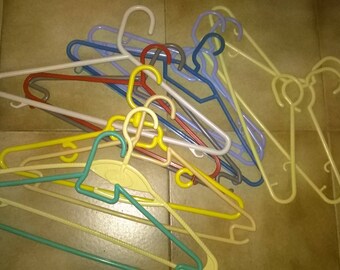 295) hangers. set of 12