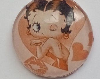 miss betty, 18mm cabochon
