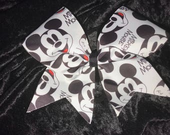 Cute double sided cheer bows