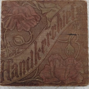 Pyrography Vintage Burnt wooden Handkerchiefs box ~ Americana