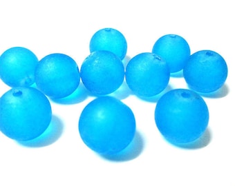 10 frosted blue glass beads 12mm (N-40)