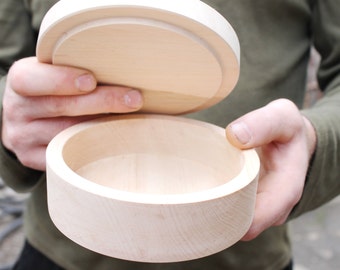 140 mm - Round unfinished wooden box - with cover - natural, eco friendly - 140 mm diameter - B101-140