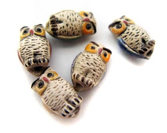 20 Ceramic beads - Tiny mixed Owl - CB66