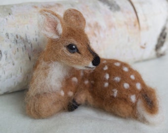 Needle Felted Deer Fawn, Curled Up, Laying Down, Soft Alpaca and Wool, Nature Decor