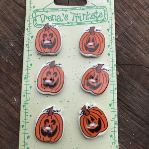 Vintage Ceramic Pumpkin Jack O'Lantern Halloween Buttons