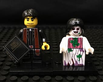 Horror Movie The Exorcist Minifigures + Stands Mini Figure The Priest, Possessed Regan USA Fast
