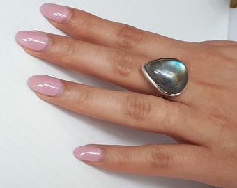 Labradorite ring; size 6, heart, teardrop shape, set in 92.5 sterling silver, free shipping, resizing below in item details