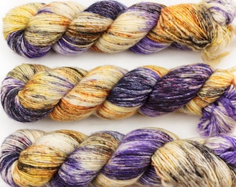 warrior DK singles hand dyed yarn merino wool speckled purple gold black 100g