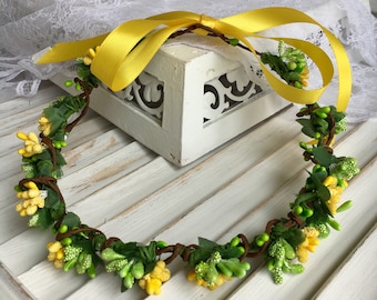 Flower Wreath dirndl Hair jewelry ribbon berries in hair openair Blümenmädchen