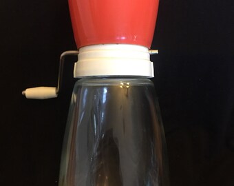 Vintage Federal Housewares Grater