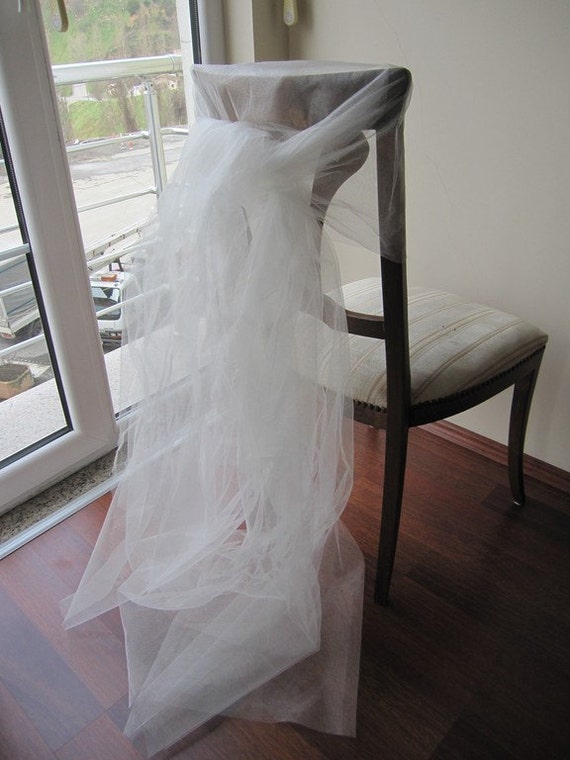 tulle bow on chair