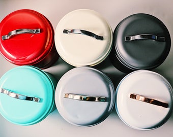 Retro metal tea canister for loose leaf tea