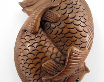 Double Fish Japanese Hand-Carved Boxwood Netsuke Bead