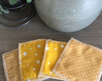 Small yellow wipes in gold