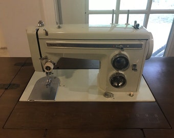 Sears Kenmore Sewing Machine Model 158.14000 - Lots of Accessories Machine Only