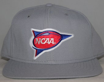 Vintage NCAA Football New Era Snapback Hat