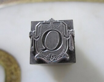 Vintage Letterpress Printers Block Metal Ornamental Stationers Initial Q