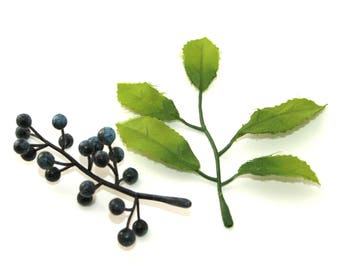 10 Navy Blue Berry Sprigs and 10 Leaf Stems - Odd Floral - 20 Piece