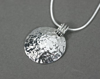 Hammered silver disc necklace, Sterling silver necklace, Simple disc hammered silver necklace, Sterling silver disc hammered necklace