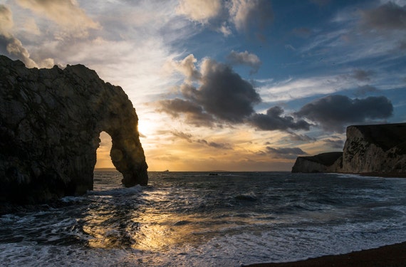 DURDLE DOOR SUNSET. Jurassic Coast, Dorset print, Seascape, Sunset, Durdle Door, Photographic print, Beach print.