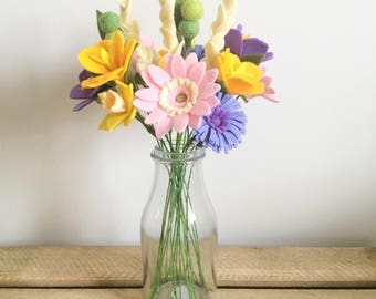 Craft kit: DIY Felt Flowers - Cottage Garden Bouquet