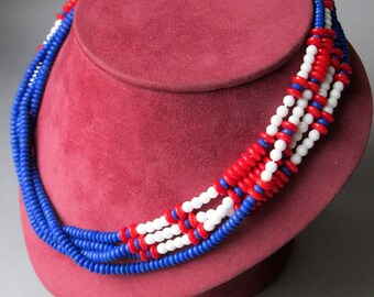 Stunning vintage Czech Bohemian glass beaded necklace