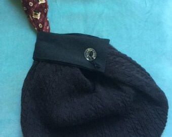 Black Knit Wristlet Pouch