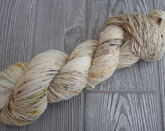 GOLD DUST- Tippy Super Sock- superwash speckled handdyed 4ply 75/25 merino/nylon 100g/463 yard yarn skein