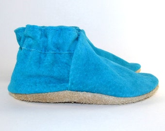 Soft Sole Leather Baby Shoes, Moccasins, Moccs 0 to 6 Month Eco Friendly