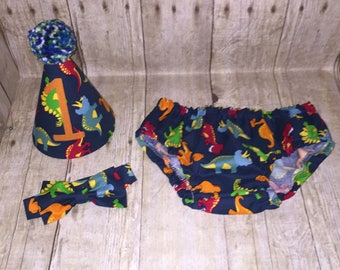 Dinosaur Cake Smash Outfit - First Birthday Outfit - Dinosaurs - Diaper Cover, Bow Tie & Birthday Hat - Birthday Outfit - 1st Birthday