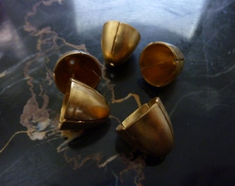 12 Brass Steampunk Beadcap Findings C19