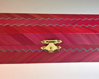 Long box Burgundy and blue